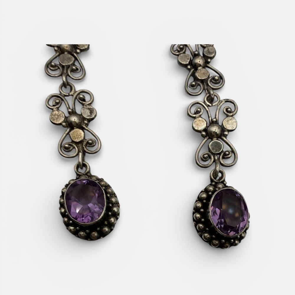 Gorgeous pair of Silver and Purple Floral Drop Earrings 45 grams - Picture 3 of 10
